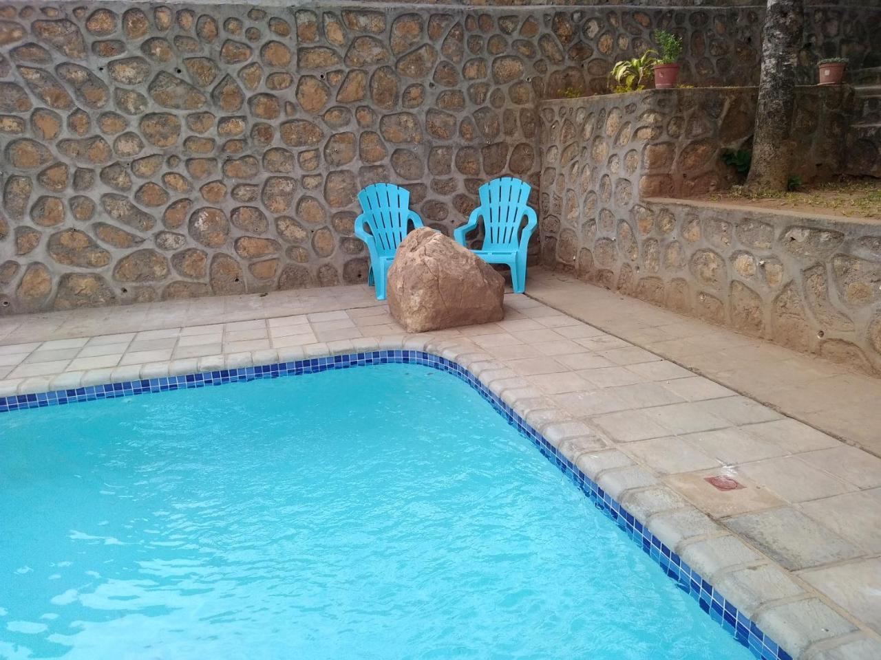 Chinyonga Guesthouse Limbe Extérieur photo