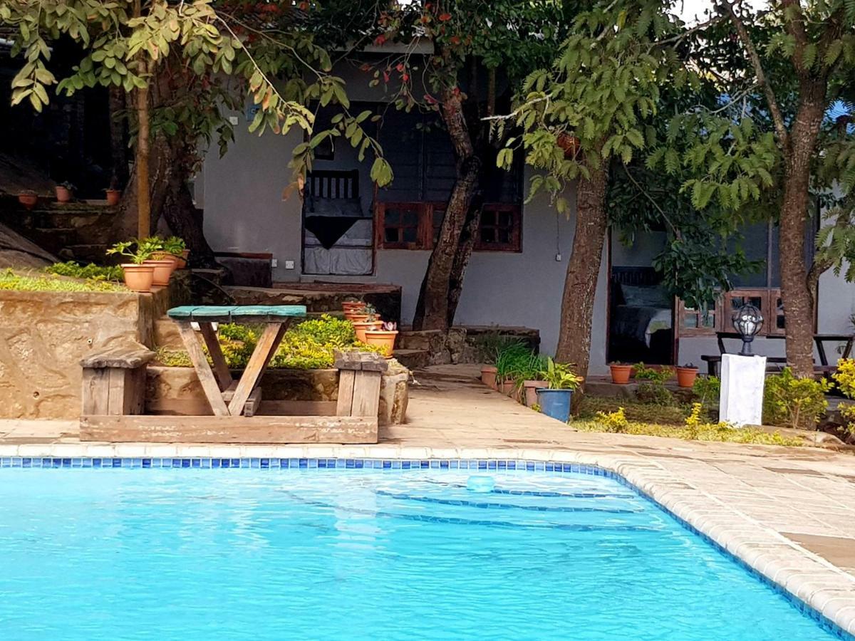 Chinyonga Guesthouse Limbe Extérieur photo